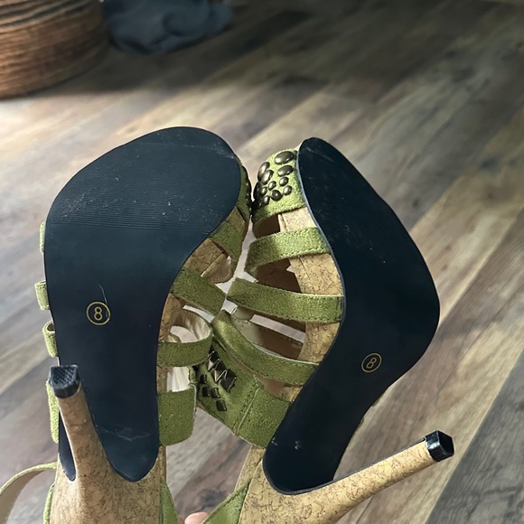 Green Strappy Sandals - Picture 4 of 4